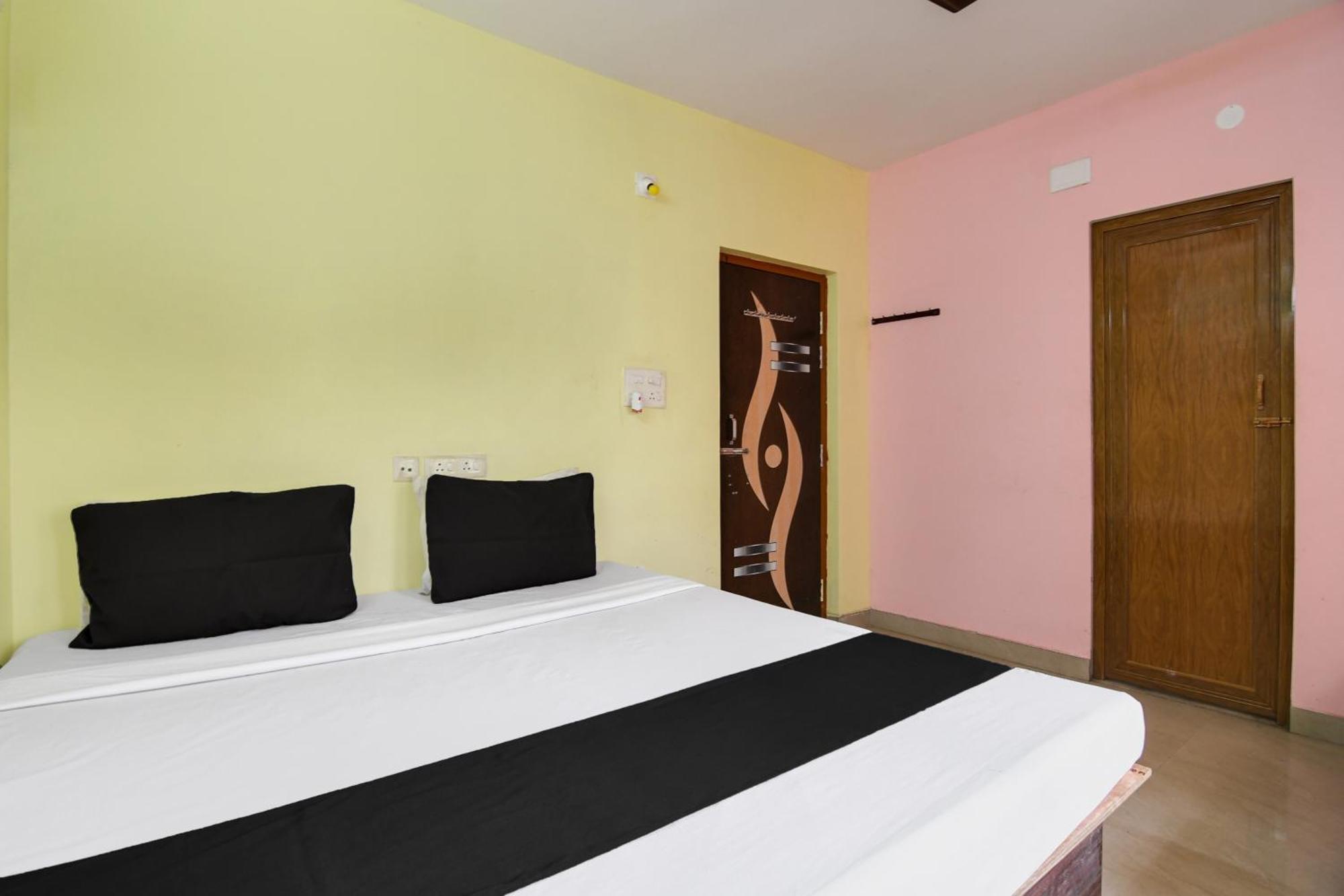 Hotel O Shree Balaji Hotel Солт-Лейк-Сити Экстерьер фото